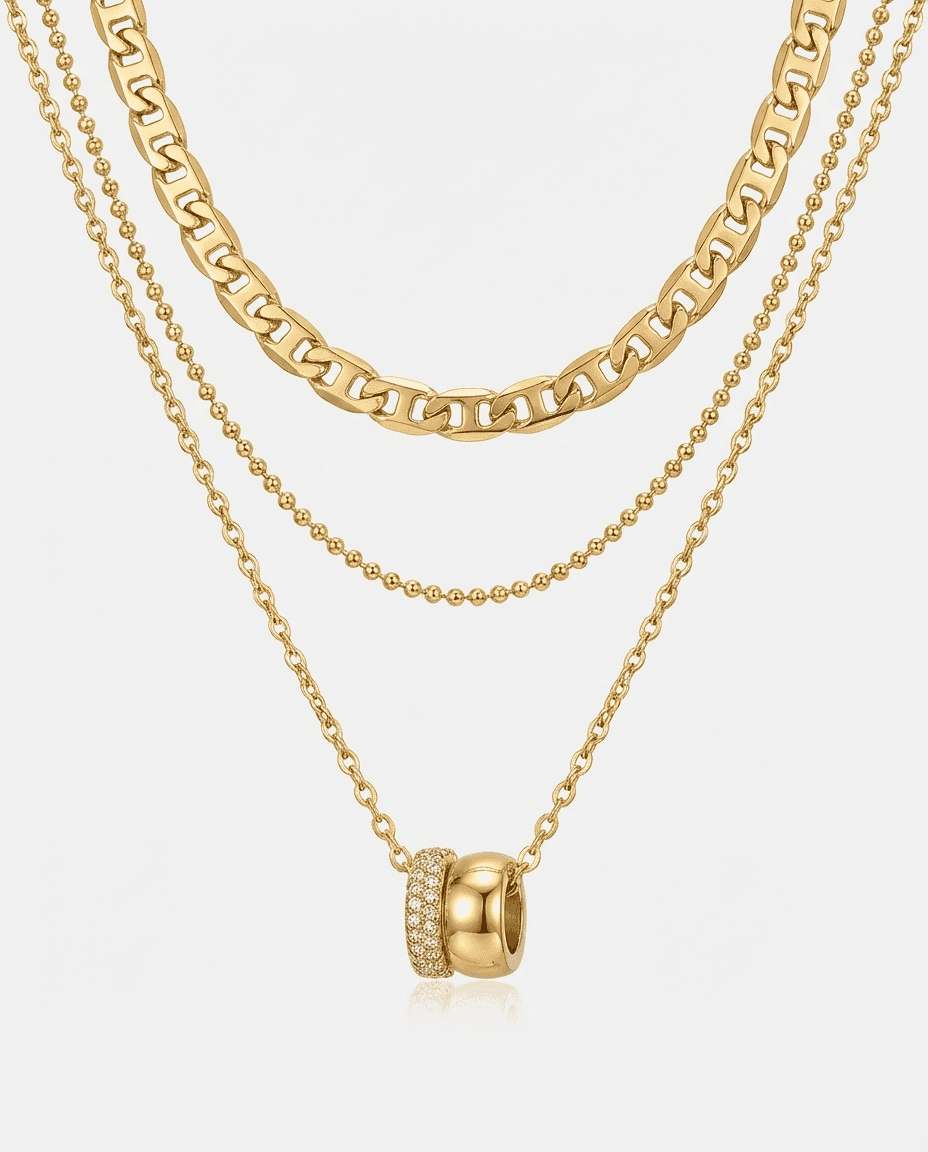 Elegant Interlocking Double Circle Zircon Necklace