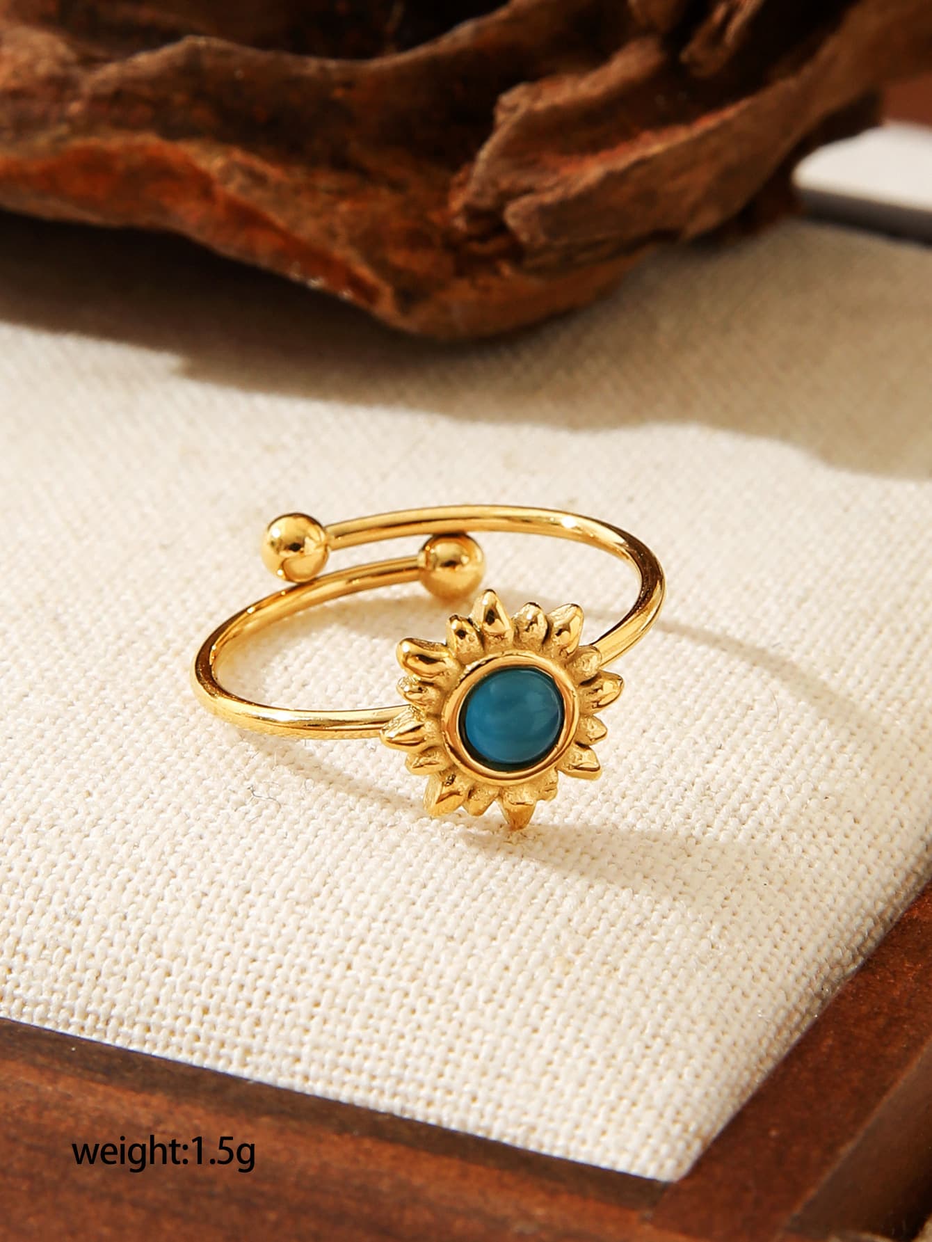 Vintage Sunburst Cat Eye Adjustable Ring - Image 6